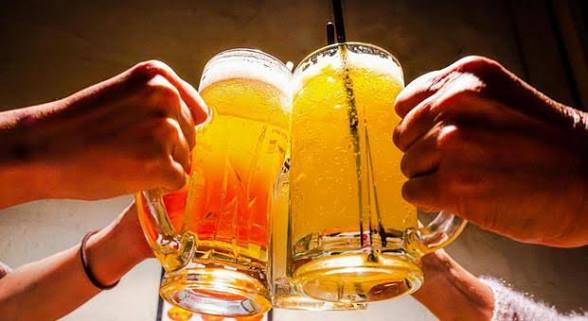 ダイエット中のお酒と飲み会の注意点